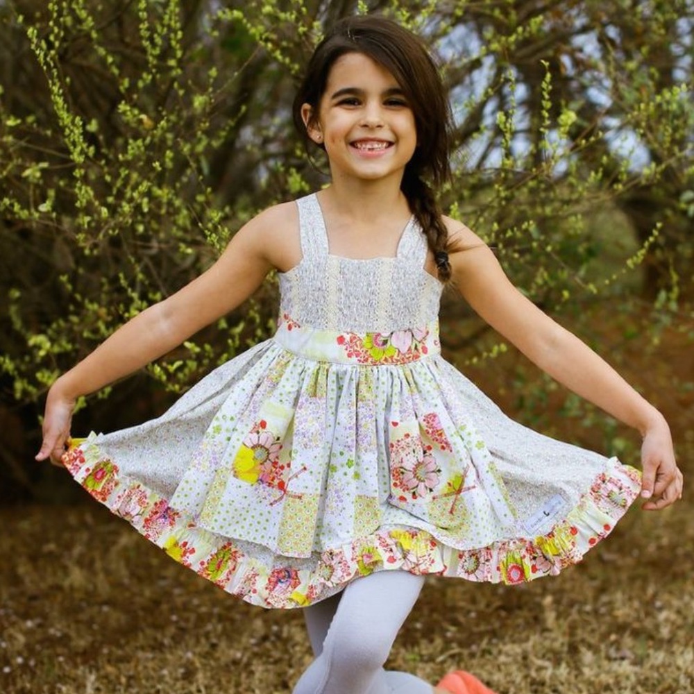 Girls dress